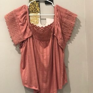 Pink shirt with cute sleeves